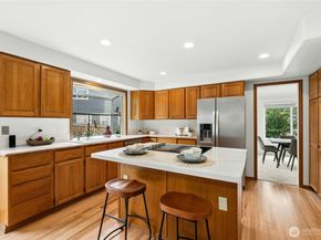 1808 Field Place NE, Renton WA 98059