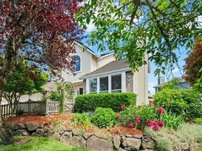 1808 Field Place NE, Renton WA 98059