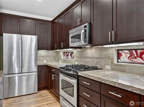 12357 Big Leaf Way NE, Redmond WA 98053