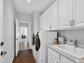 12357 Big Leaf Way NE, Redmond WA 98053