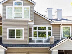 420 S 46th Place H, Renton WA 98055