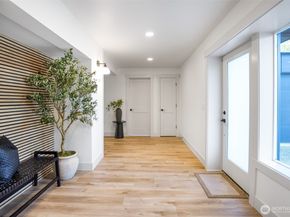 11647 Beacon Avenue S, Seattle WA 98178