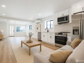 11647 Beacon Avenue S, Seattle WA 98178