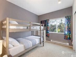 21430 40th Place S A, SeaTac WA 98198