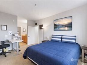 21430 40th Place S A, SeaTac WA 98198