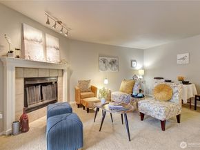 1126 N 198th Street B302, Edmonds WA 98133