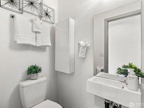 2301 NE 86th Street, Seattle WA 98115