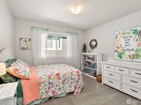 9633 S 209th Street, Kent WA 98031