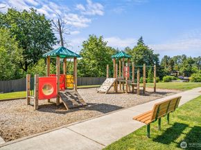 9633 S 209th Street, Kent WA 98031