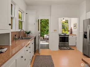 4055 SW Holgate Street, Seattle WA 98116
