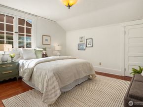 4055 SW Holgate Street, Seattle WA 98116