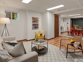 4055 SW Holgate Street, Seattle WA 98116