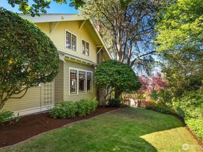 4055 SW Holgate Street, Seattle WA 98116