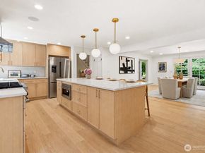 13555 NE 54th Place, Bellevue WA 98005