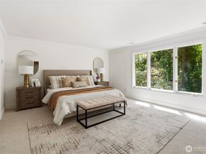 13555 NE 54th Place, Bellevue WA 98005