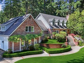 13555 NE 54th Place, Bellevue WA 98005