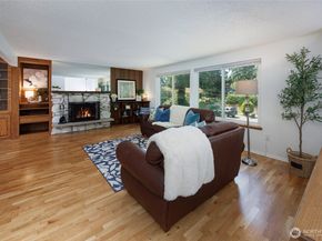 12822 NE 68th Street, Kirkland WA 98033