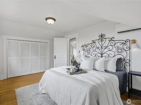 2412 2nd Avenue W, Seattle WA 98119