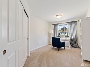 9206 234th Place SW, Edmonds WA 98020