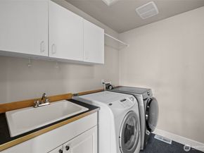 4708 Smithers Avenue S, Renton WA 98055