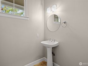 4708 Smithers Avenue S, Renton WA 98055