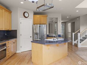 4708 Smithers Avenue S, Renton WA 98055