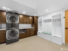 3412 79th Avenue SE, Mercer Island WA 98040