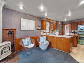 1875 E Hamlin Street, Seattle WA 98112