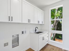1516 NE 147th Street, Shoreline WA 98155