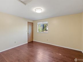 10606 68th Place S, Seattle WA 98178