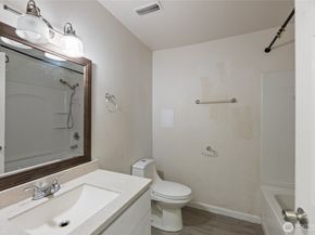 10606 68th Place S, Seattle WA 98178