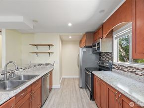 10606 68th Place S, Seattle WA 98178