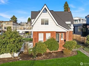 424 8th Avenue W, Kirkland WA 98033