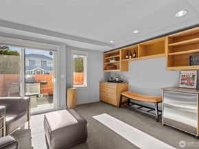 116 Aloha Street 116, Seattle WA 98109