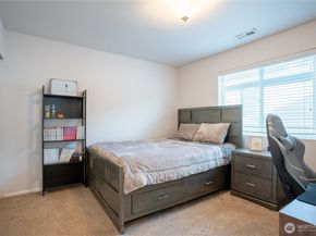 32355 48th Avenue S, Auburn WA 98001