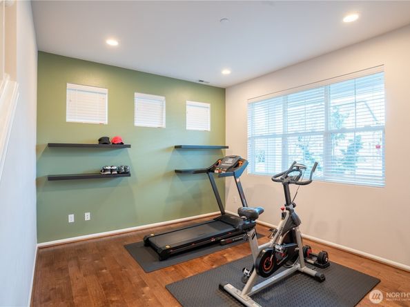 32355 48th Avenue S, Auburn WA 98001