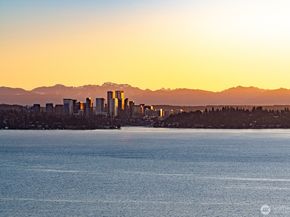 1354 32nd Avenue S, Seattle WA 98144