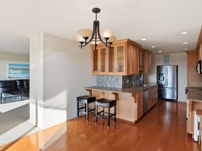 22222 Dock Avenue S 1B, Des Moines WA 98198