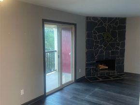 12611 NE 145th Place H90, Kirkland WA 98034