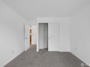 1001 W Casino Road C201, Everett WA 98204