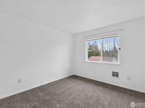 1001 W Casino Road C201, Everett WA 98204