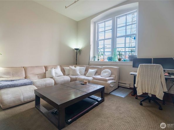 201 Galer Street 223, Seattle WA 98109