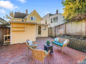 2850 NW 65th Street, Seattle WA 98117