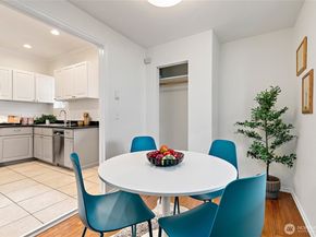 1913 E Spruce Street, Seattle WA 98122