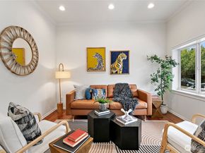 1913 E Spruce Street, Seattle WA 98122