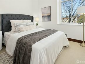 201 Galer Street 442, Seattle WA 98109