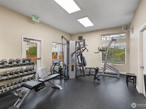 11895 NE 163rd Place 203, Bothell WA 98011