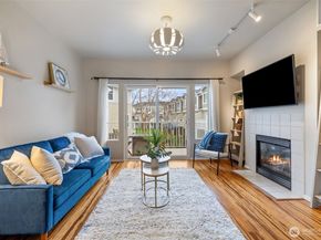 11895 NE 163rd Place 203, Bothell WA 98011