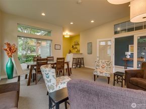 11895 NE 163rd Place 203, Bothell WA 98011
