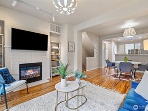 11895 NE 163rd Place 203, Bothell WA 98011